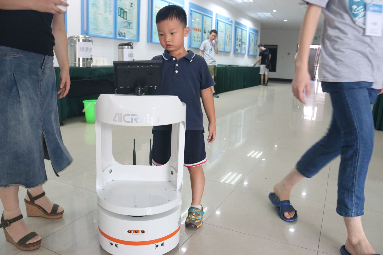 计算机科学与pg电子中国官方网站成功举办全国第三届机器人操作系统（ROS）及其应用暑期学校